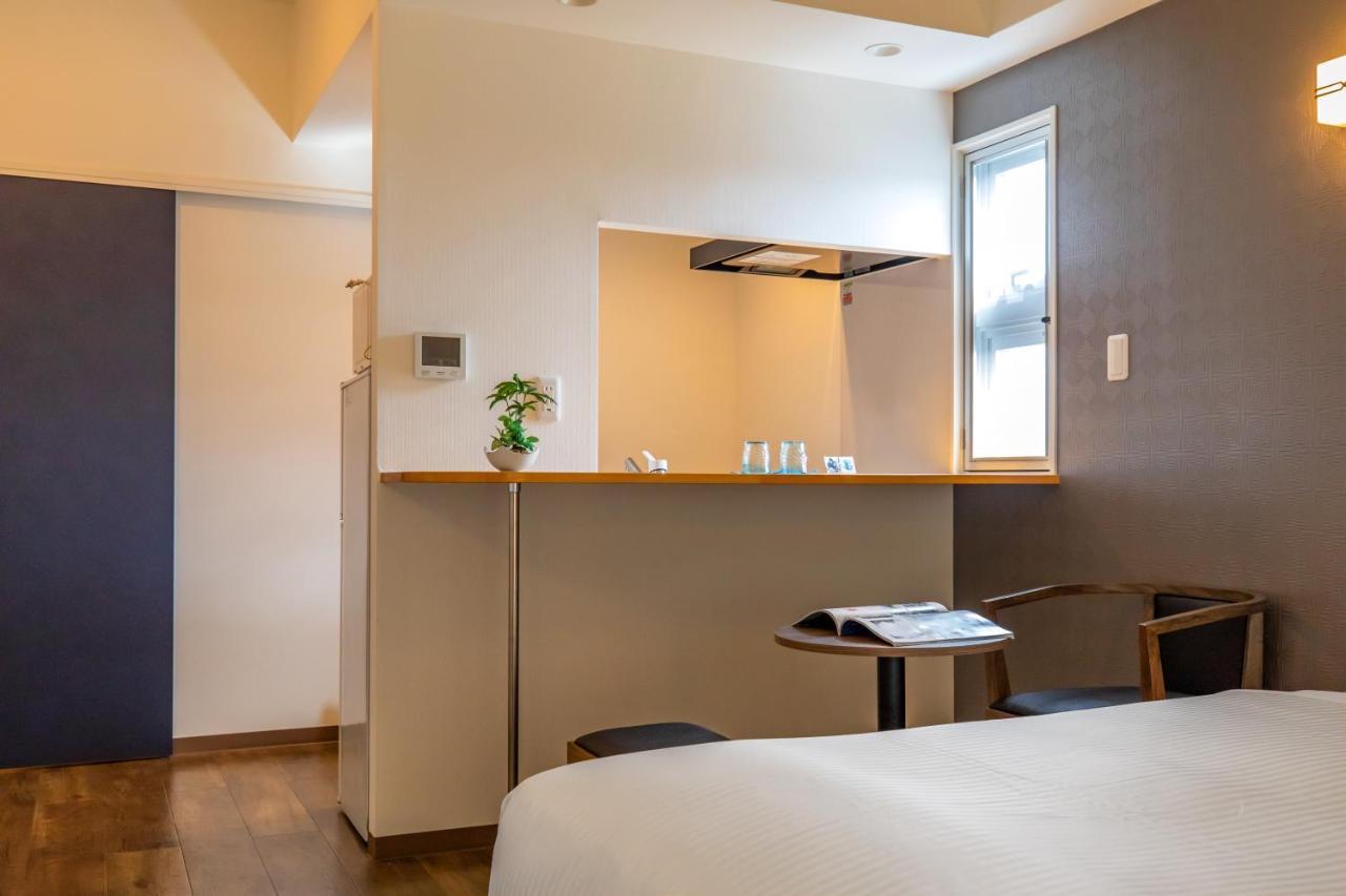 Mr.Kinjo In Naminoue Aparthotel Наха Екстериор снимка